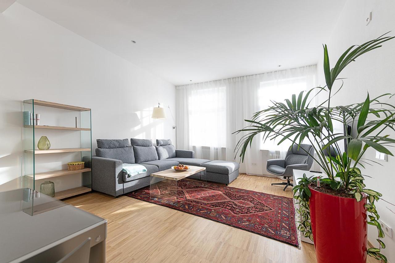 Apartments Leonardo Больцано Экстерьер фото