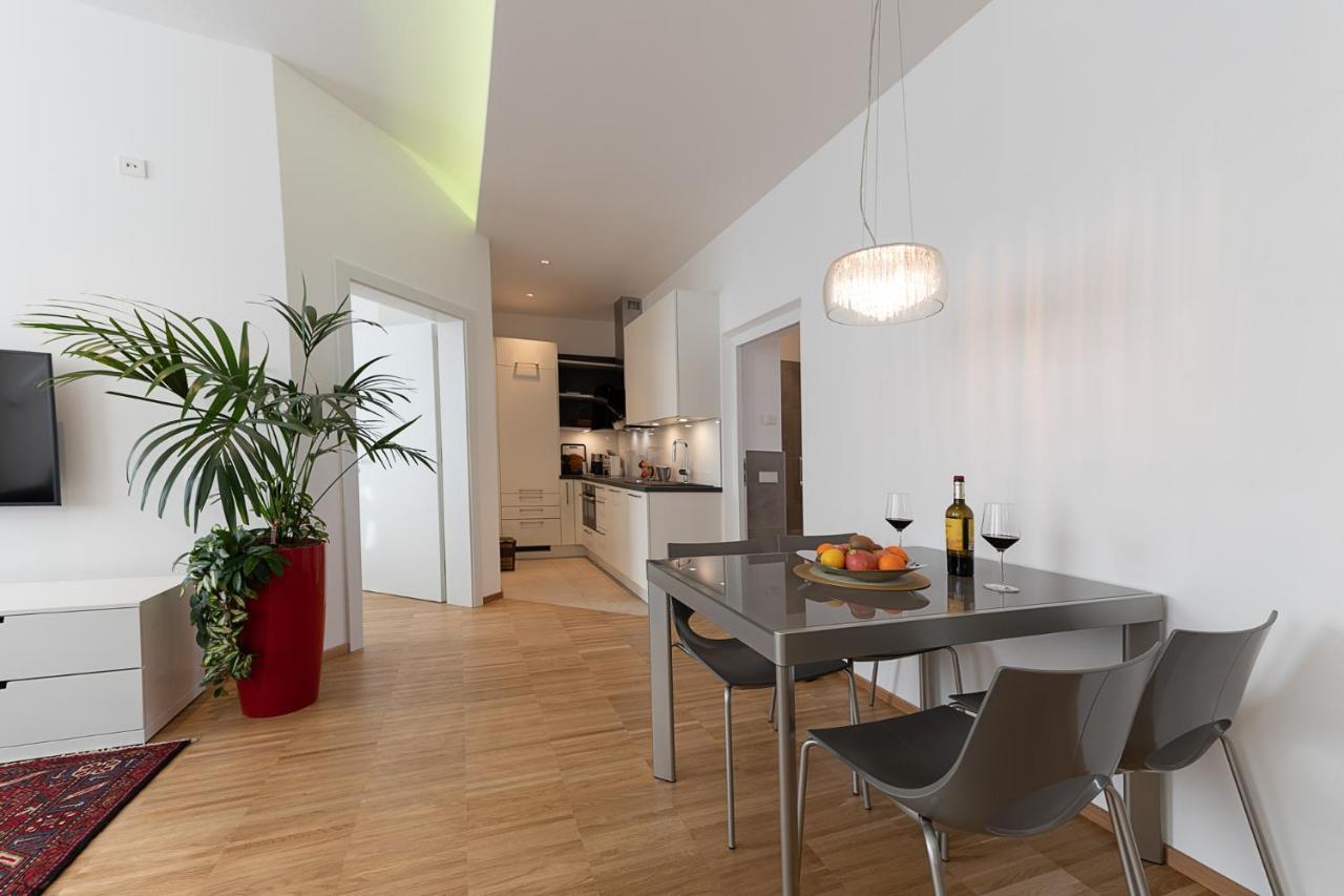 Apartments Leonardo Больцано Экстерьер фото