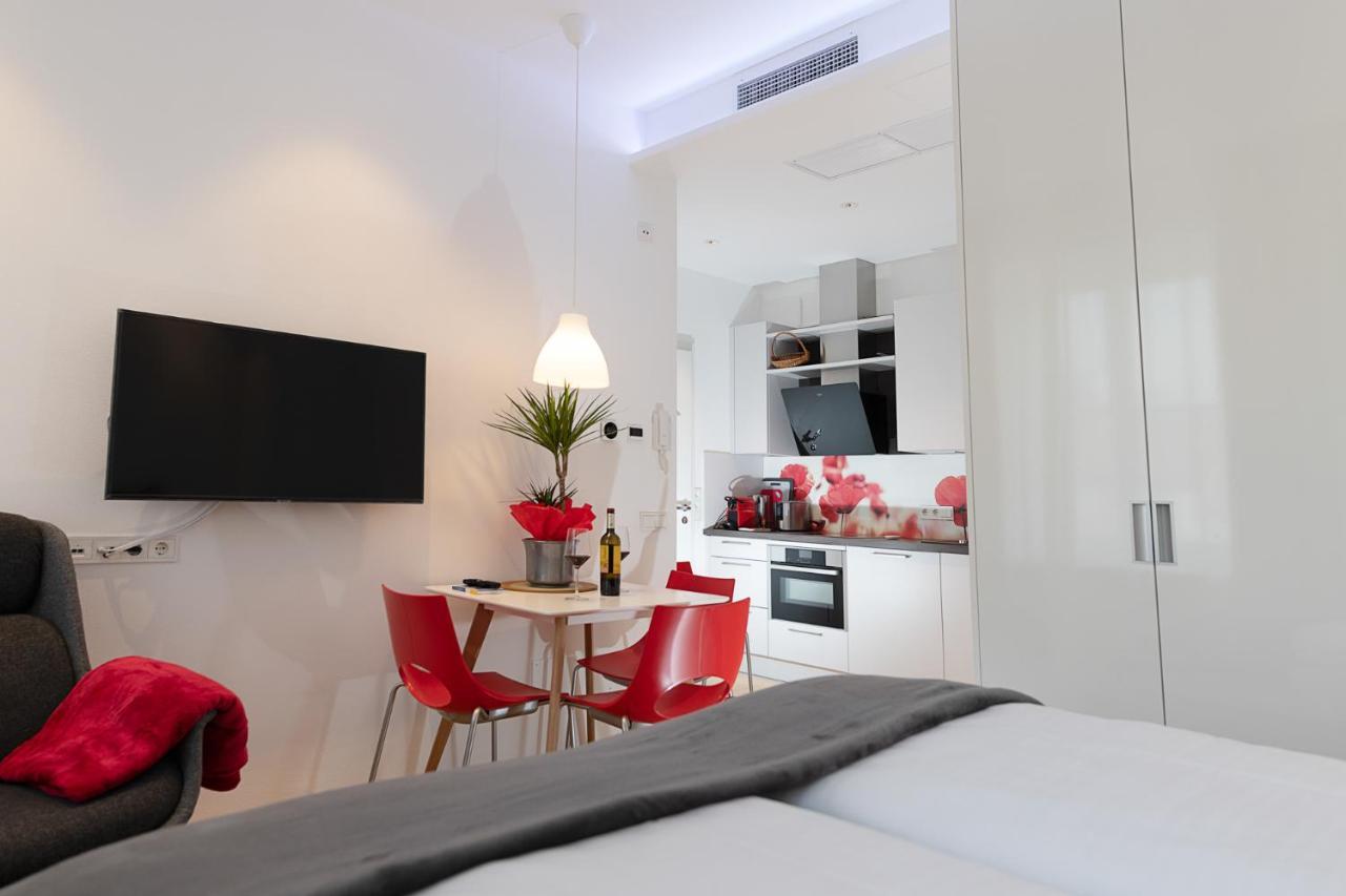 Apartments Leonardo Больцано Экстерьер фото